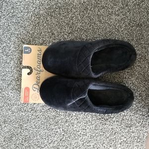 NWT - Dearfoams Slippers